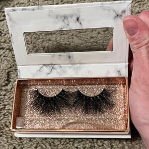 Glamorous Black Faux Mink Lashes